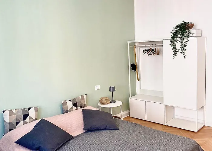 Homeparini - Center *